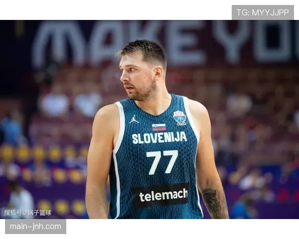 东契奇再度爆发刷新纪录 职业生涯第八次轰下高分震撼全场