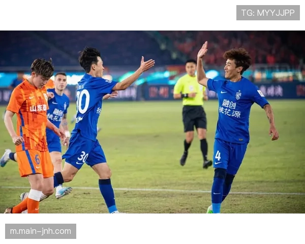 武汉三镇阵型切换缺乏连贯 莫拉战术思路与球员执行存在脱节