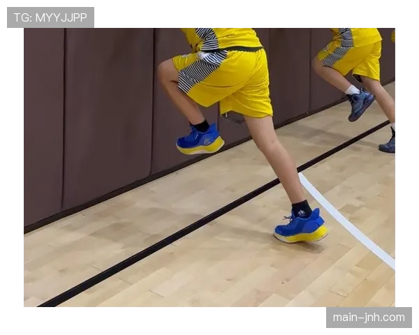 进攻三区无球跑动数据受重视 沃特金斯成维拉反击体系支点